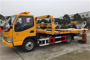 绥江哪里有拖车服务